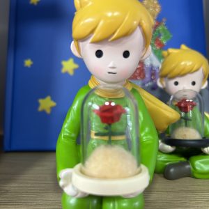 Figura de colección “El Principito y la Rosa” en resina